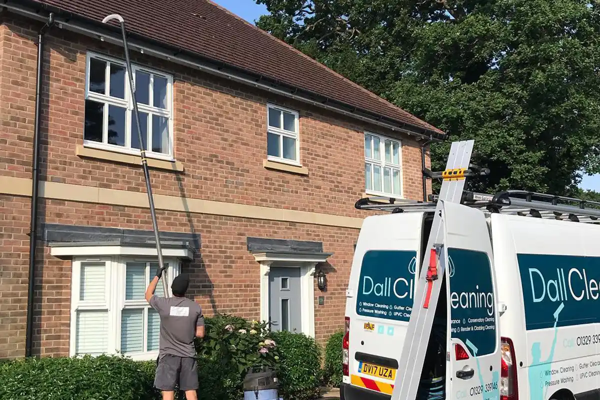 Gutter Cleaning Fareham -Dall Cleaning Company