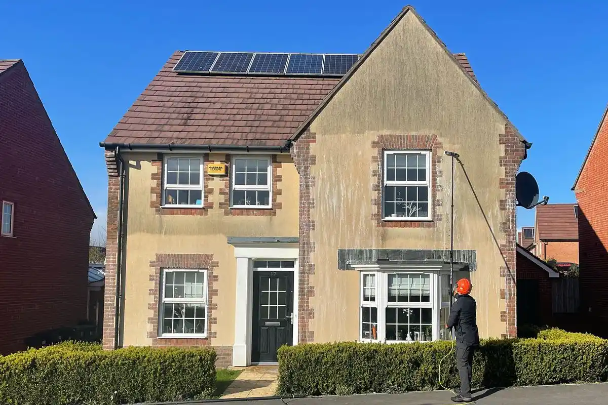 Render Cleaning Fareham -Dall Cleaning Company